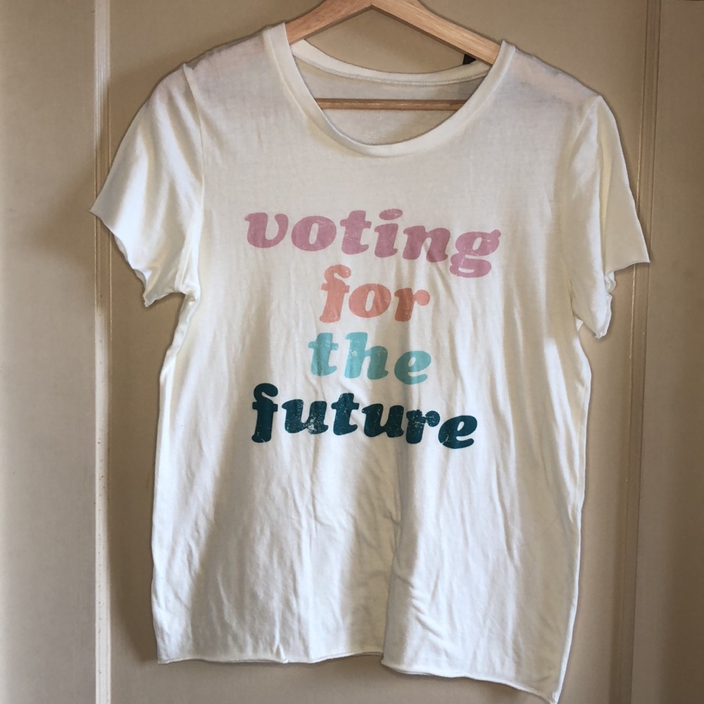 NWT Grayson Threads short sleeve crew neck Voting For The Future tee